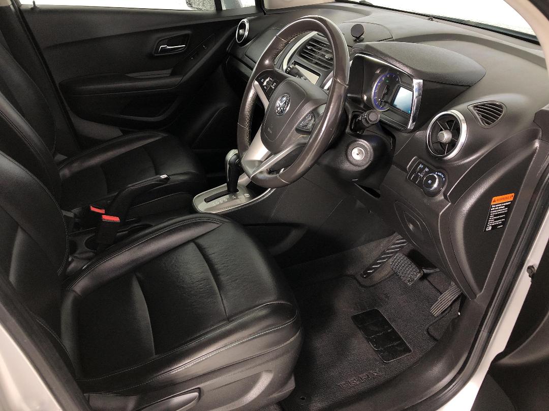 Photo '16' of Holden Trax Photo '16' of Holden Trax