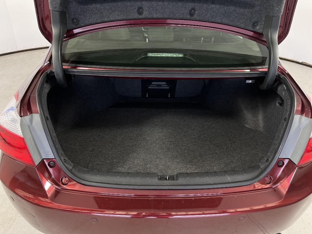 Photo '14' of Honda Accord