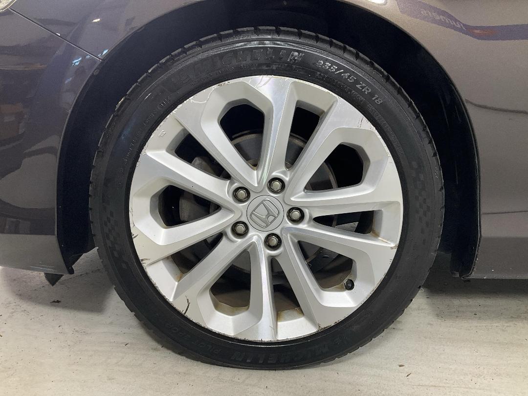 Photo '10' of Honda Accord