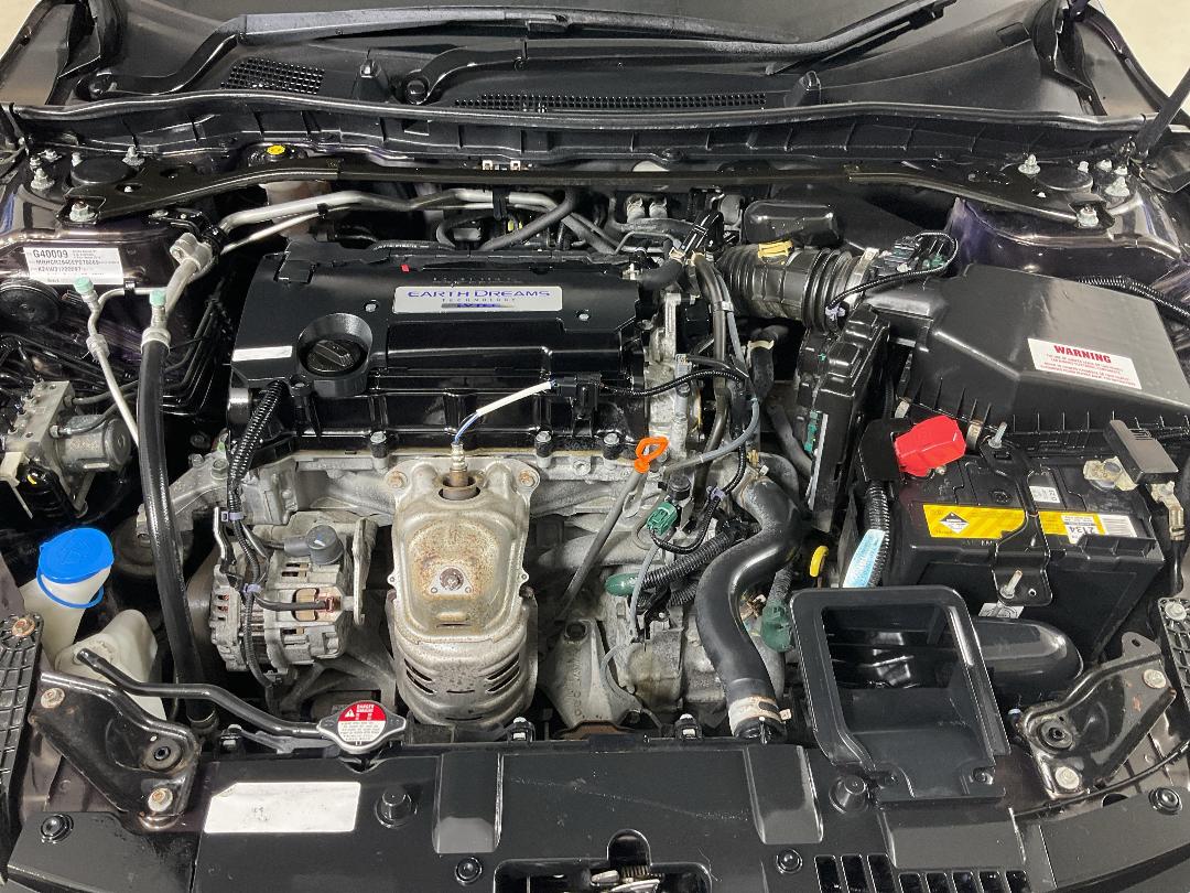 Photo '13' of Honda Accord