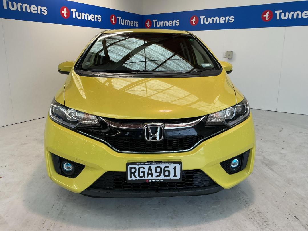 Photo '2' of Honda FIT