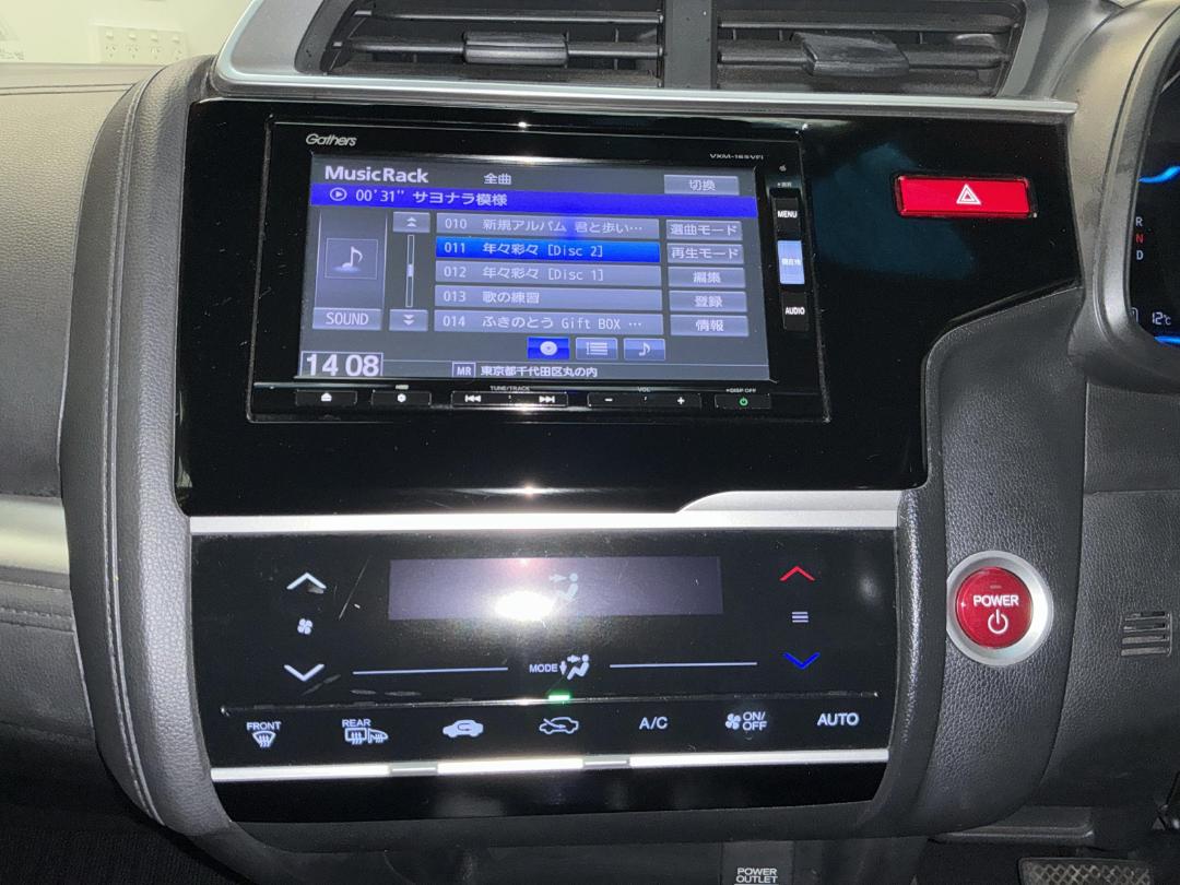 Photo '18' of Honda FIT