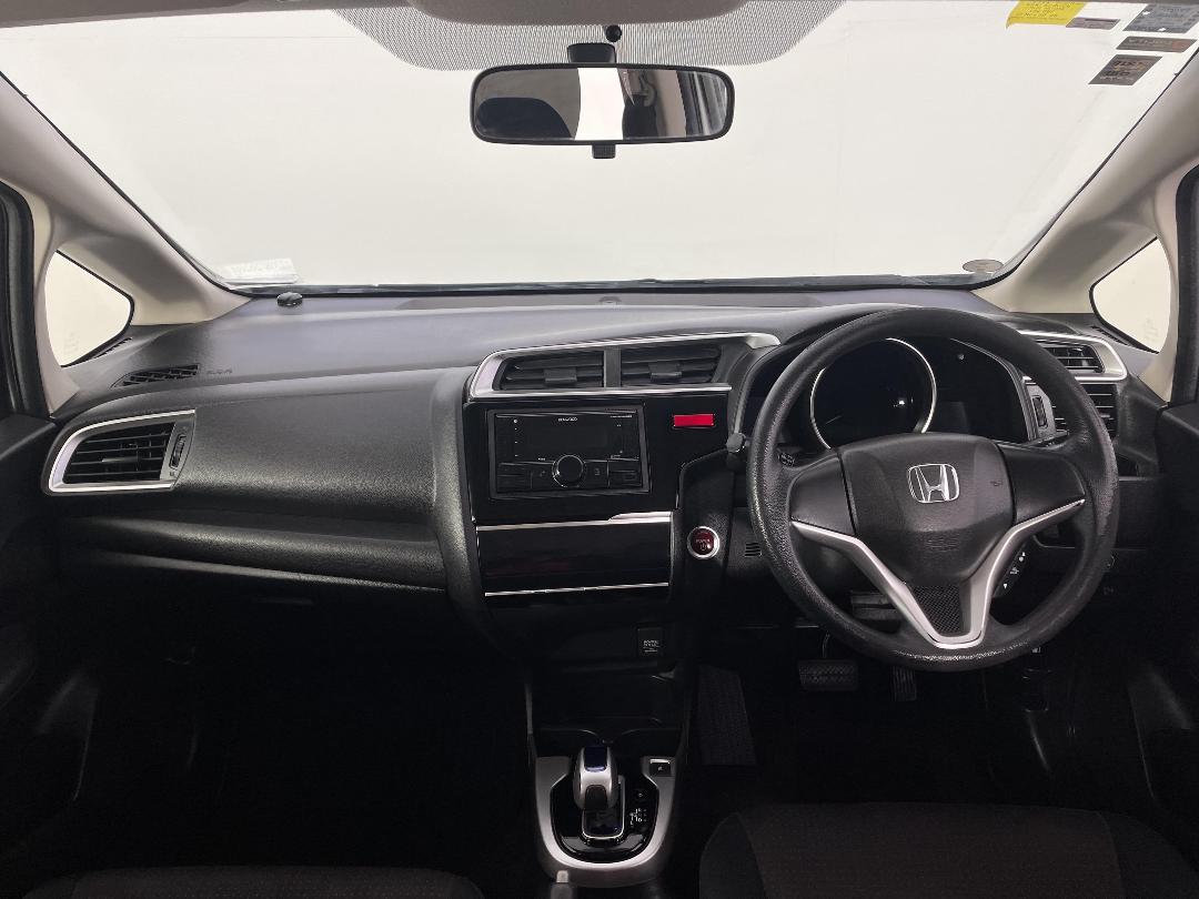 Photo '17' of Honda FIT