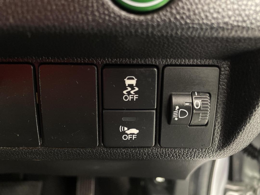 Photo '23' of Honda FIT