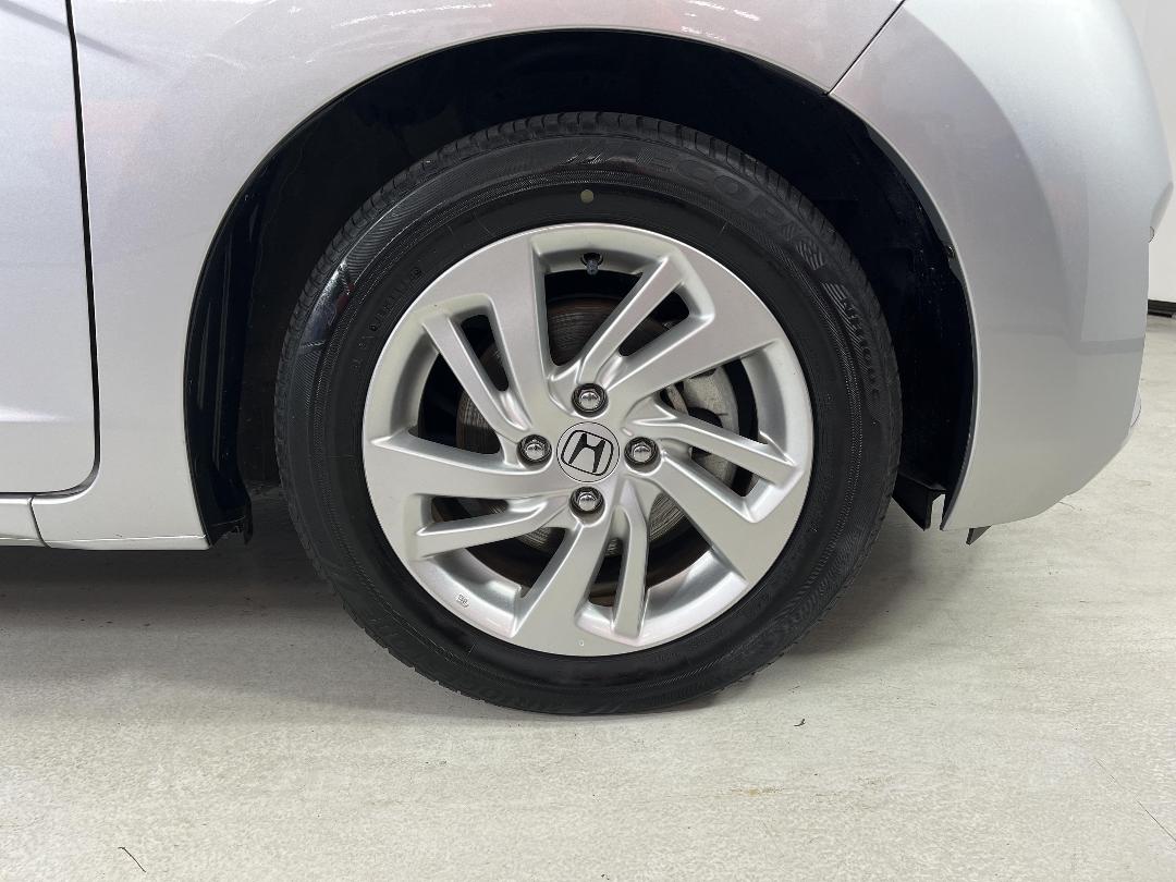 Photo '9' of Honda FIT Photo '9' of Honda FIT