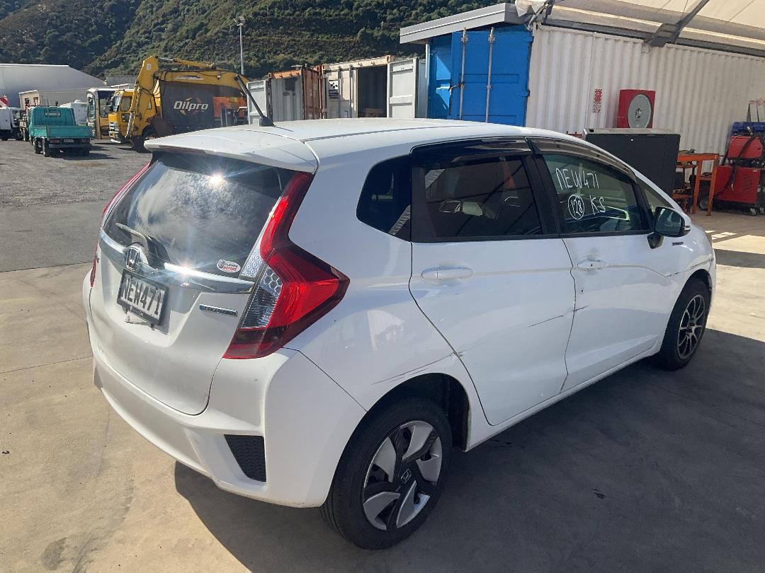 Photo '5' of Honda FIT Hybrid