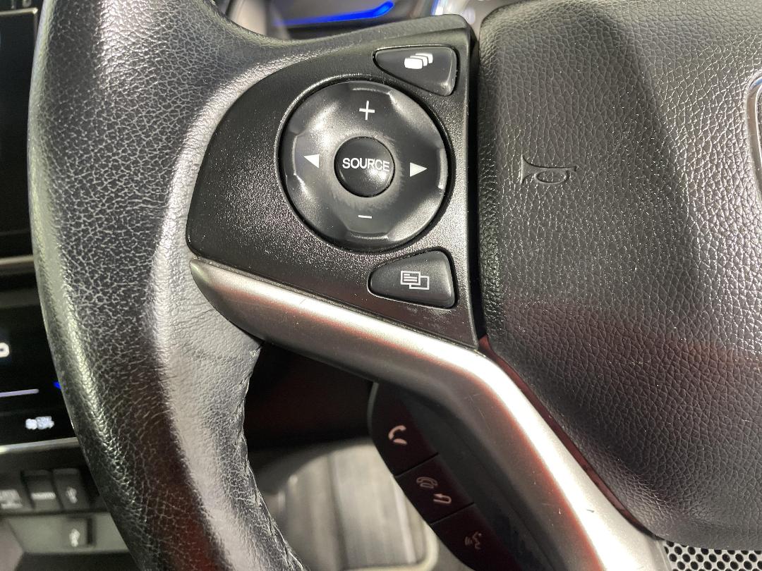 Photo '25' of Honda Grace Photo '25' of Honda Grace