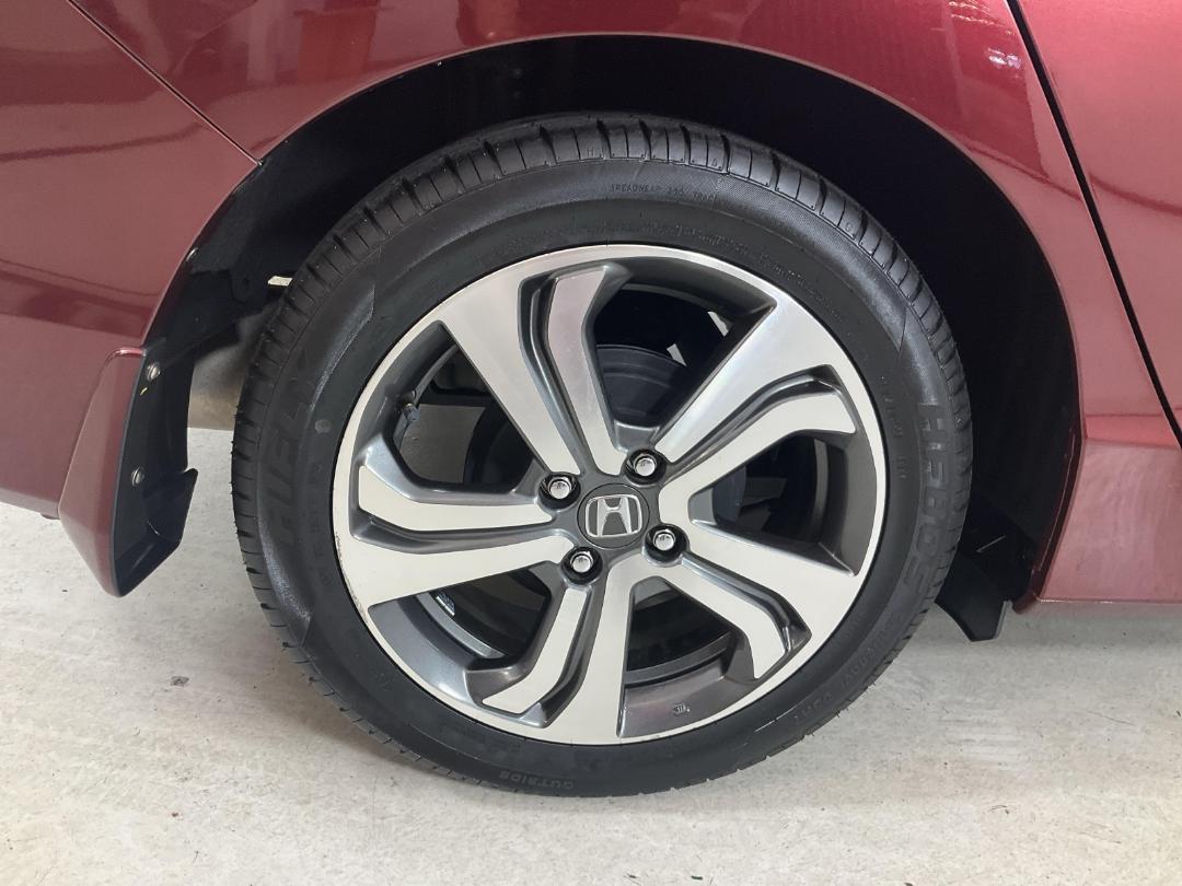 Photo '12' of Honda Grace