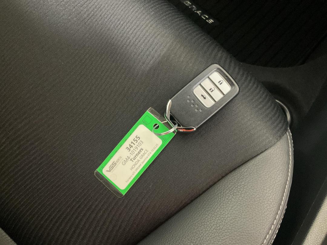 Photo '22' of Honda Grace