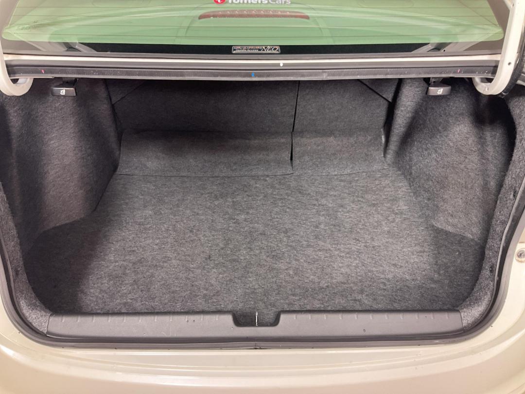 Photo '14' of Honda Grace Photo '14' of Honda Grace