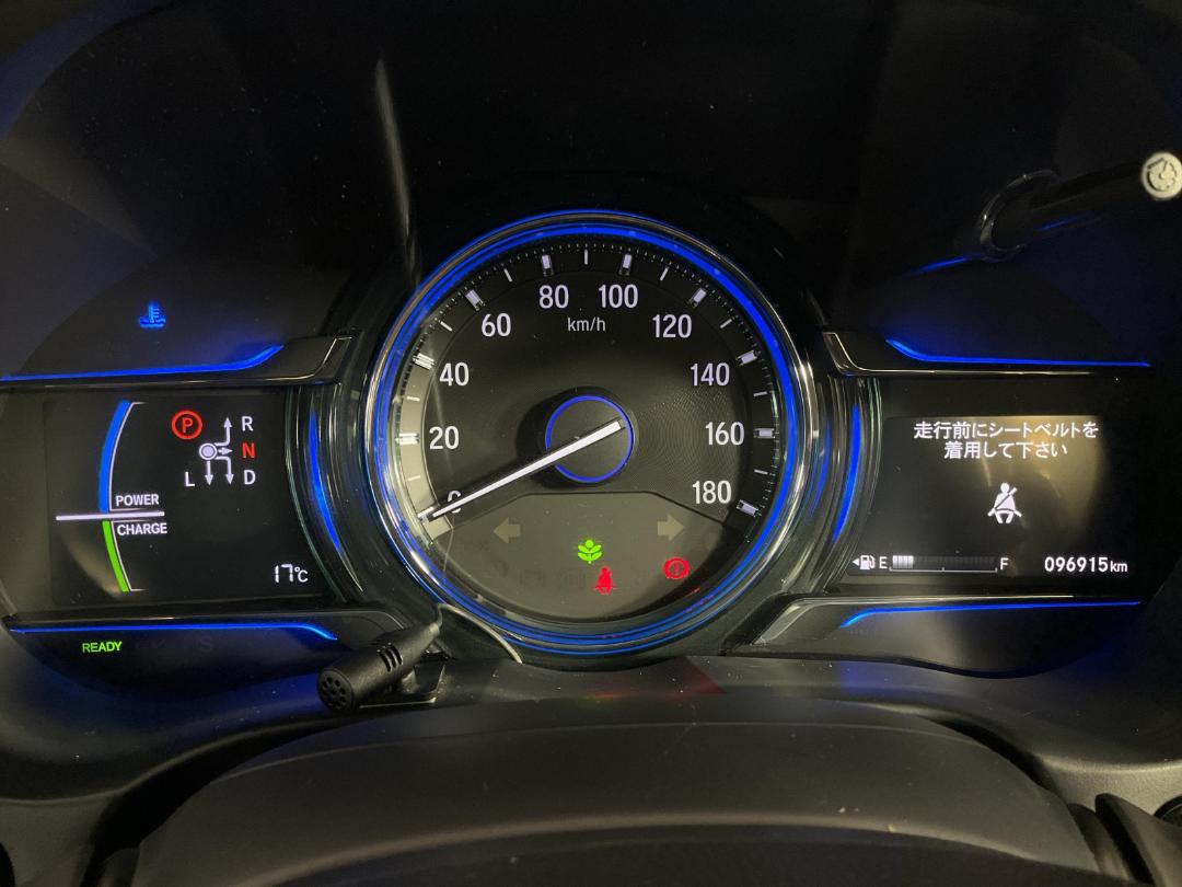 Photo '21' of Honda Grace Photo '21' of Honda Grace