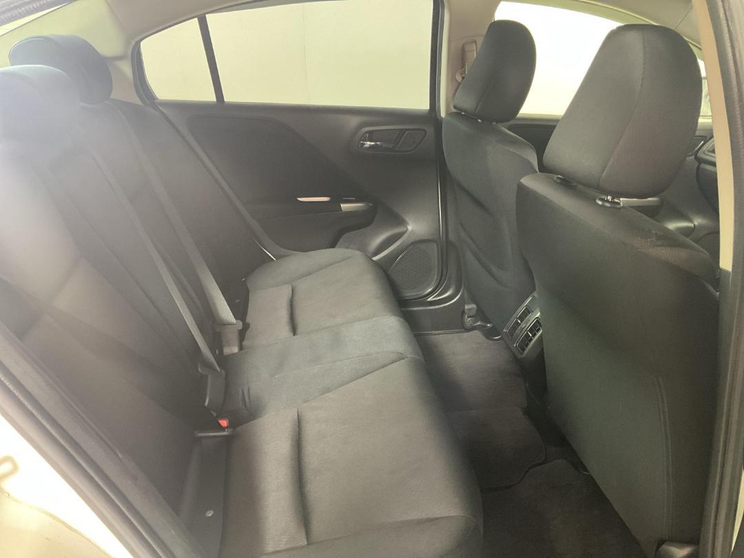 Photo '20' of Honda Grace Photo '20' of Honda Grace