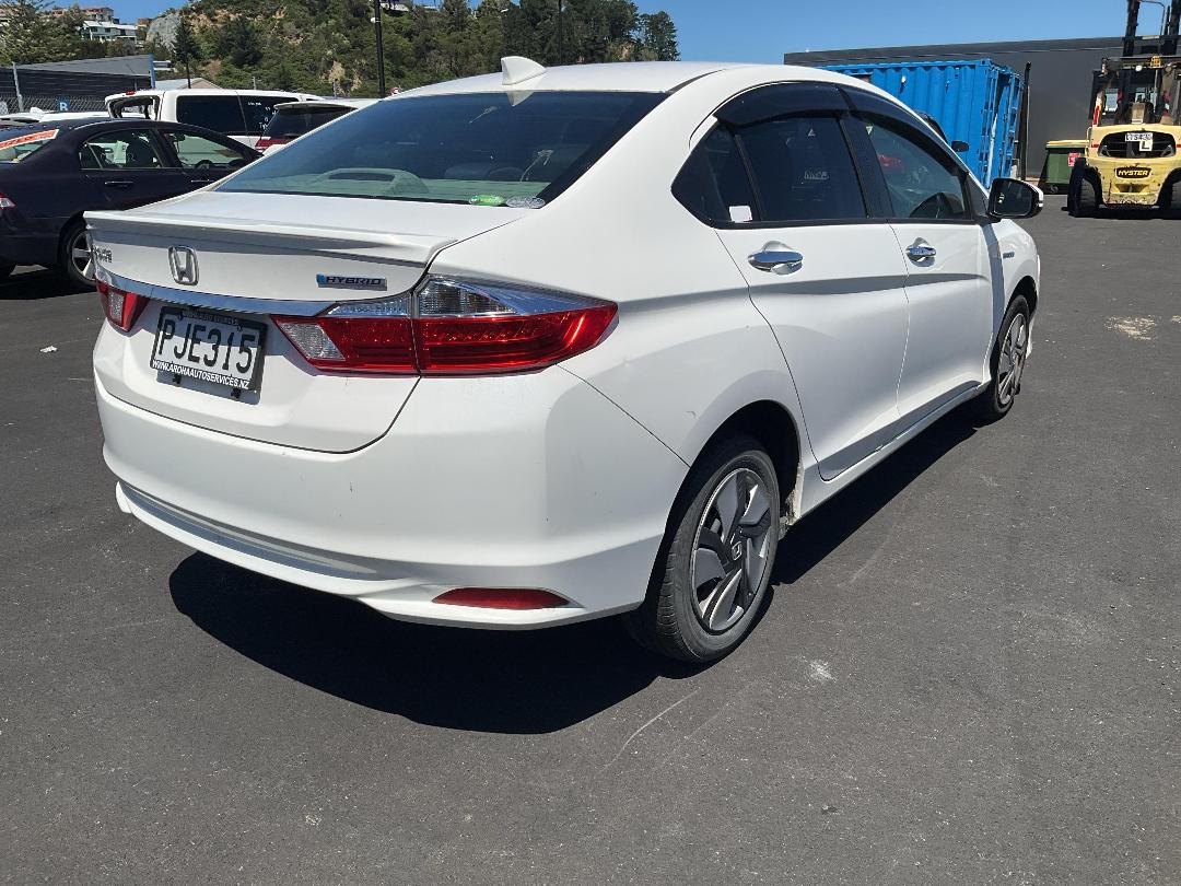 Photo '2' of Honda Grace