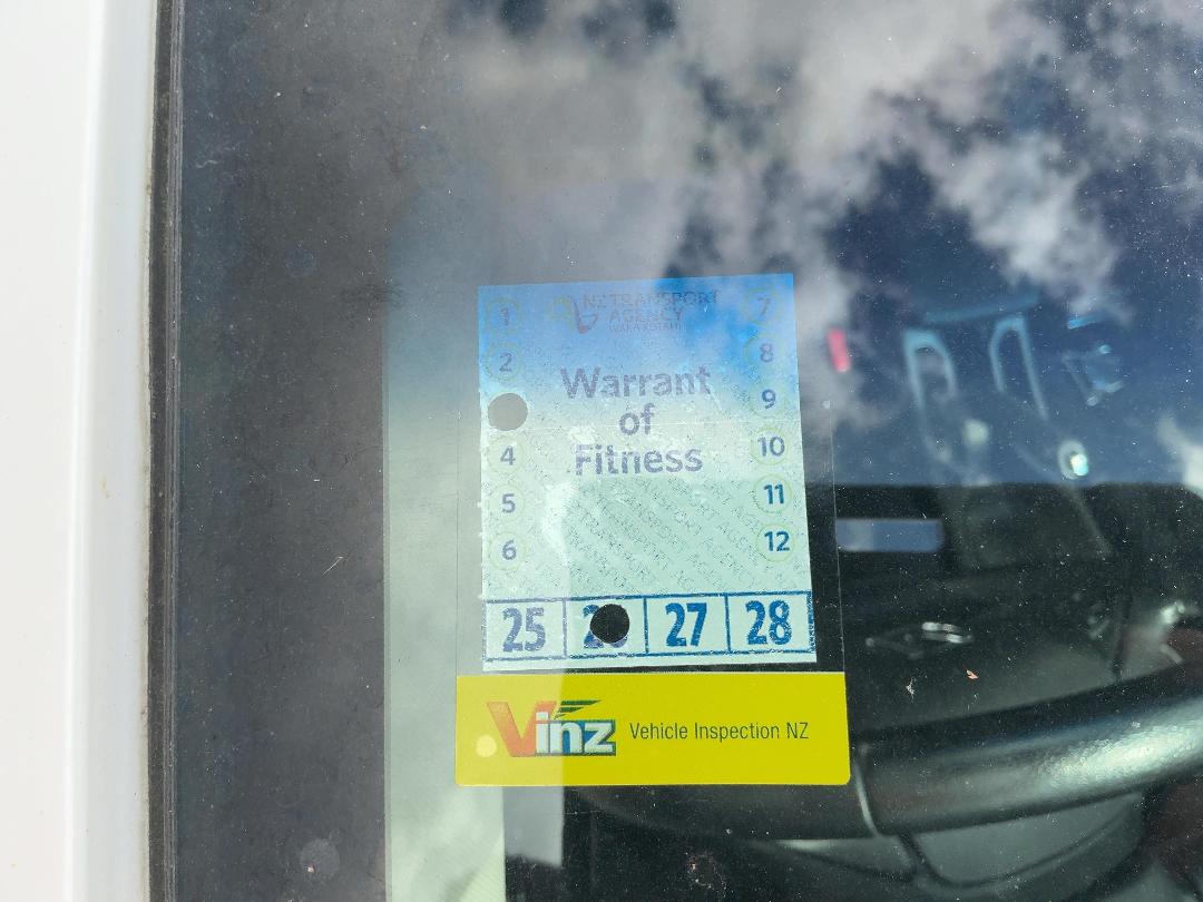 Photo '17' of Honda Grace Hybrid Photo '17' of Honda Grace Hybrid