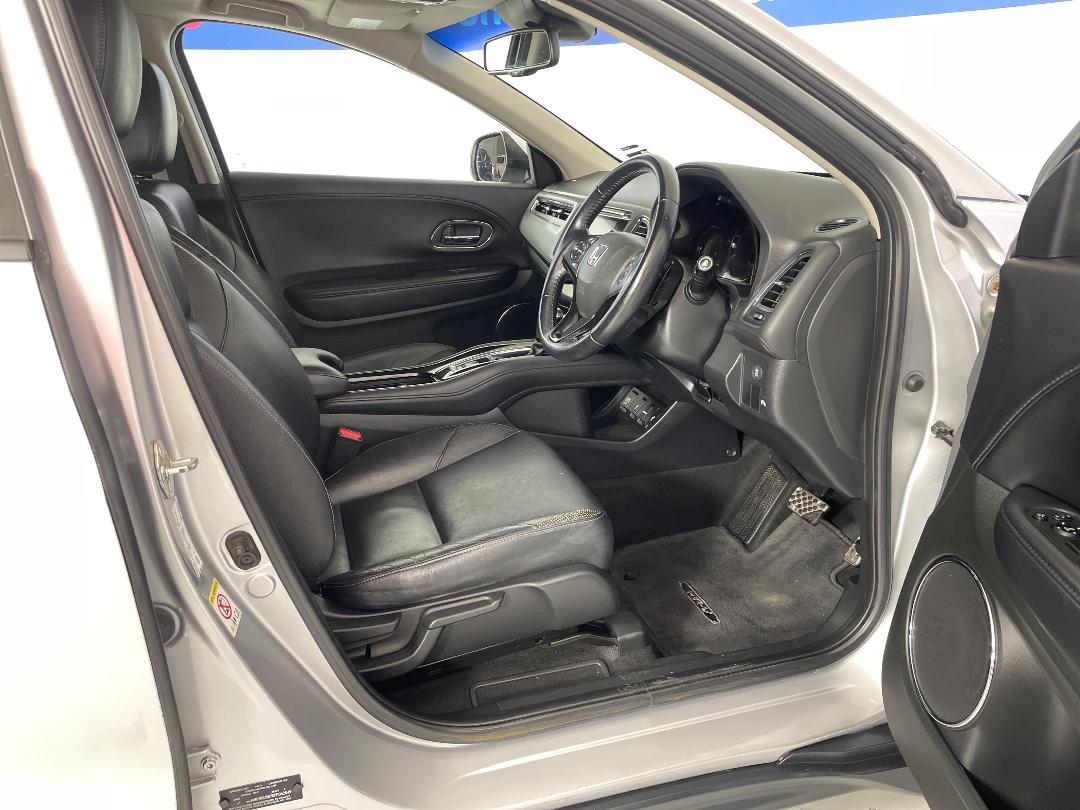 Photo '16' of Honda HR-V