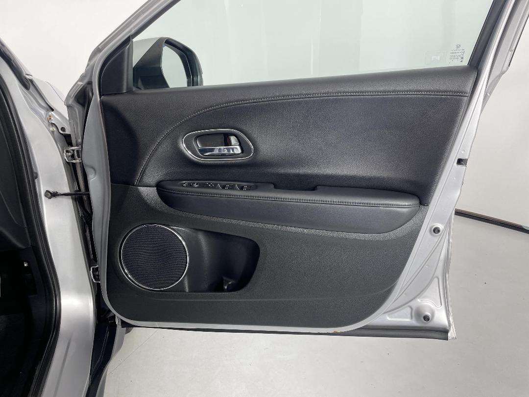 Photo '15' of Honda HR-V