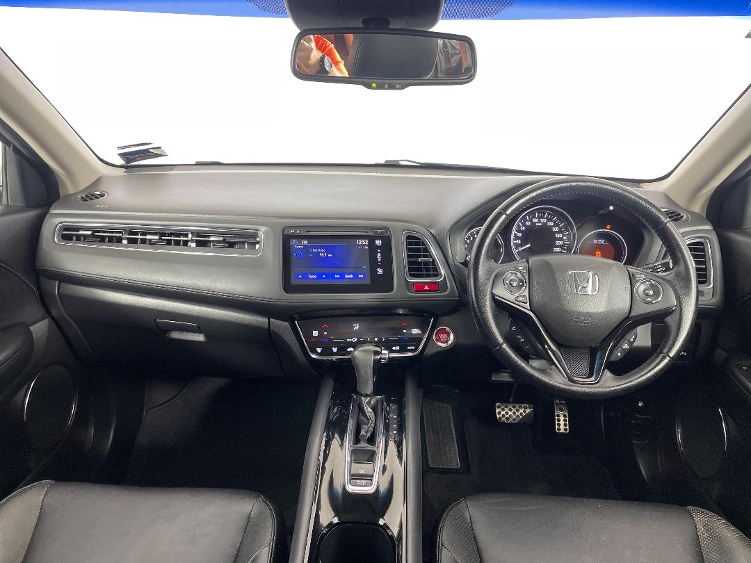 Photo '17' of Honda HR-V