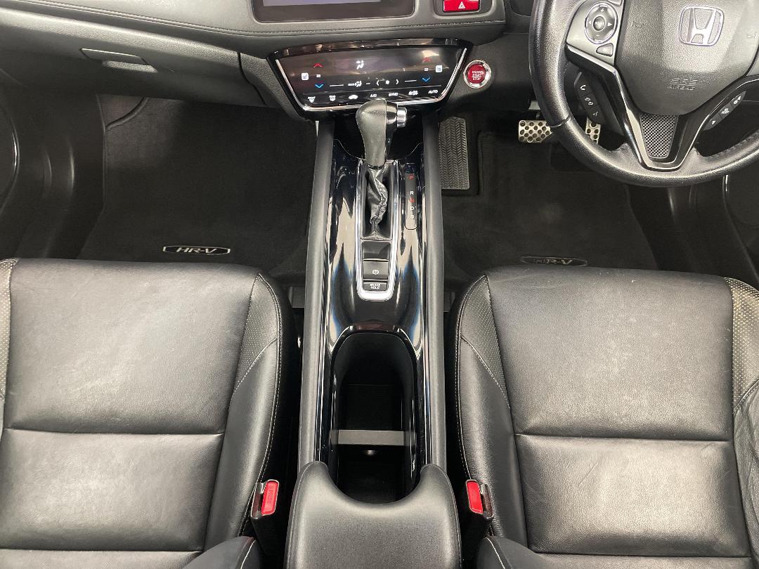 Photo '18' of Honda HR-V