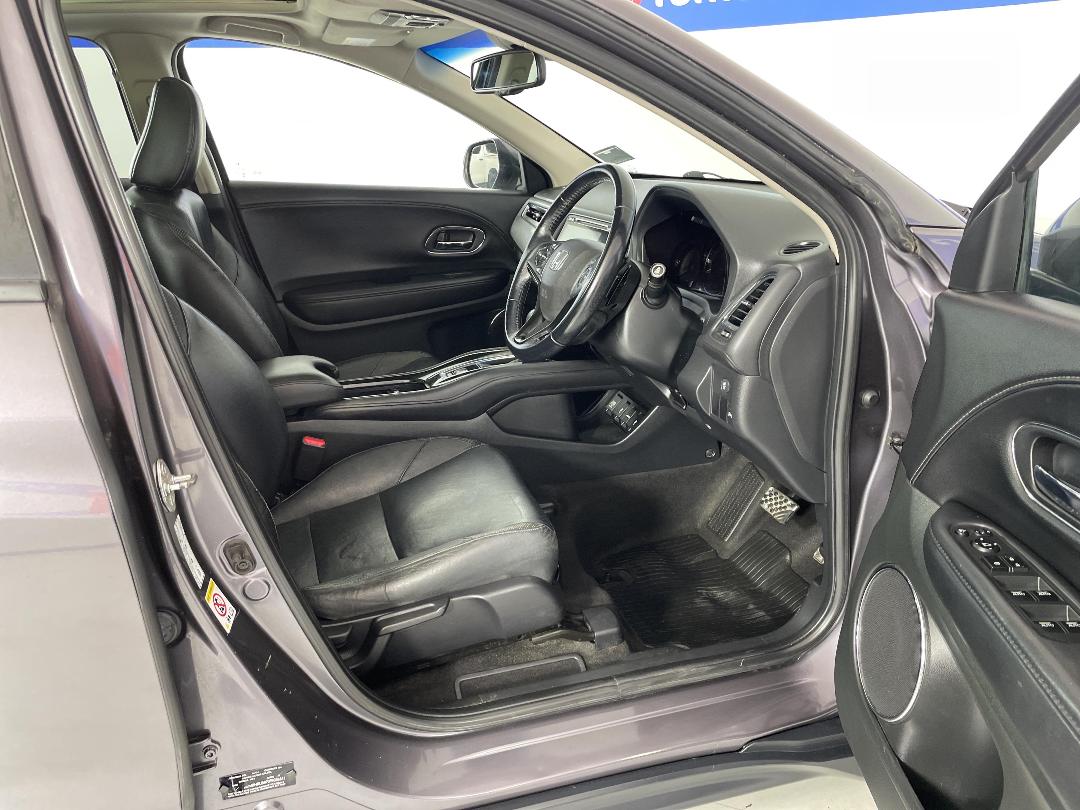 Photo '16' of Honda HR-V