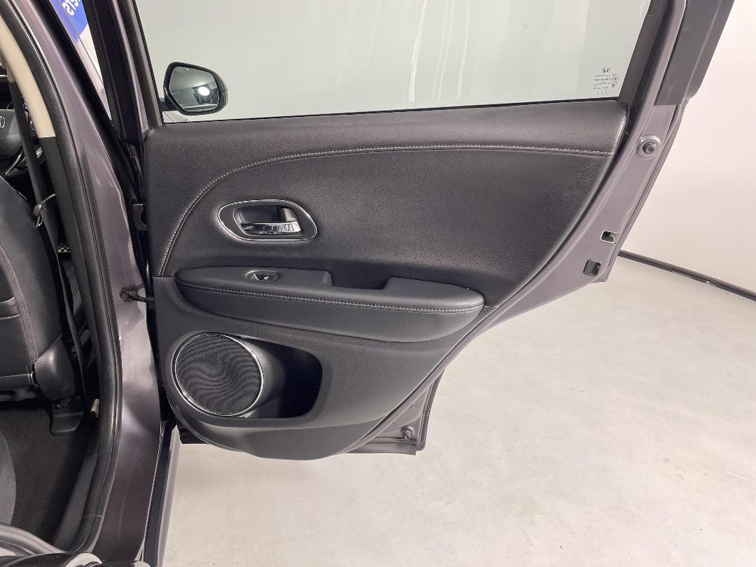 Photo '19' of Honda HR-V