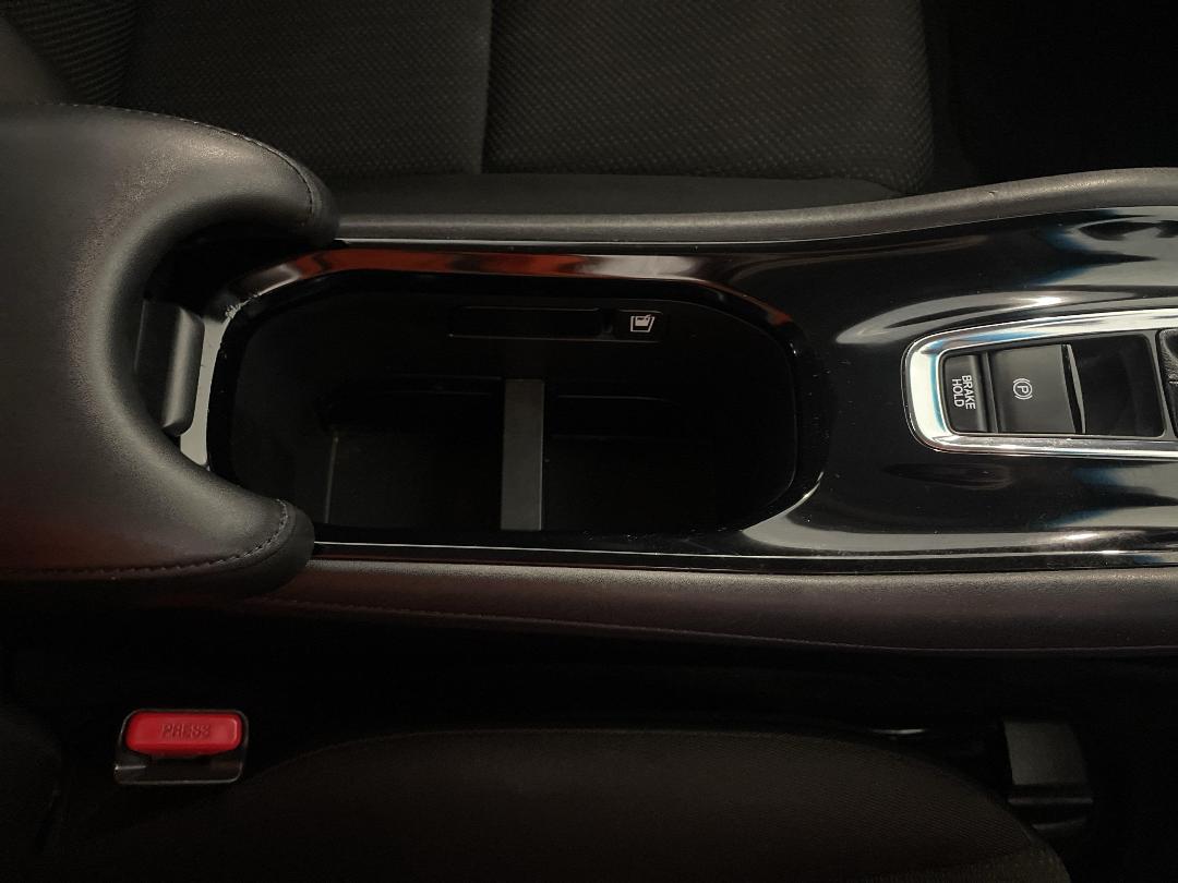 Photo '32' of Honda HRV