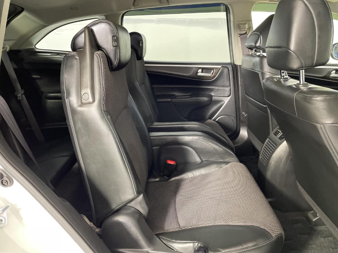 Photo '20' of Honda Jade