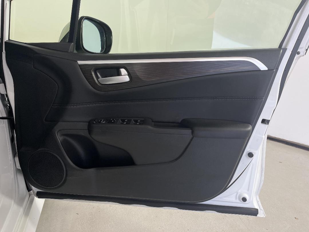 Photo '15' of Honda Jade Photo '15' of Honda Jade