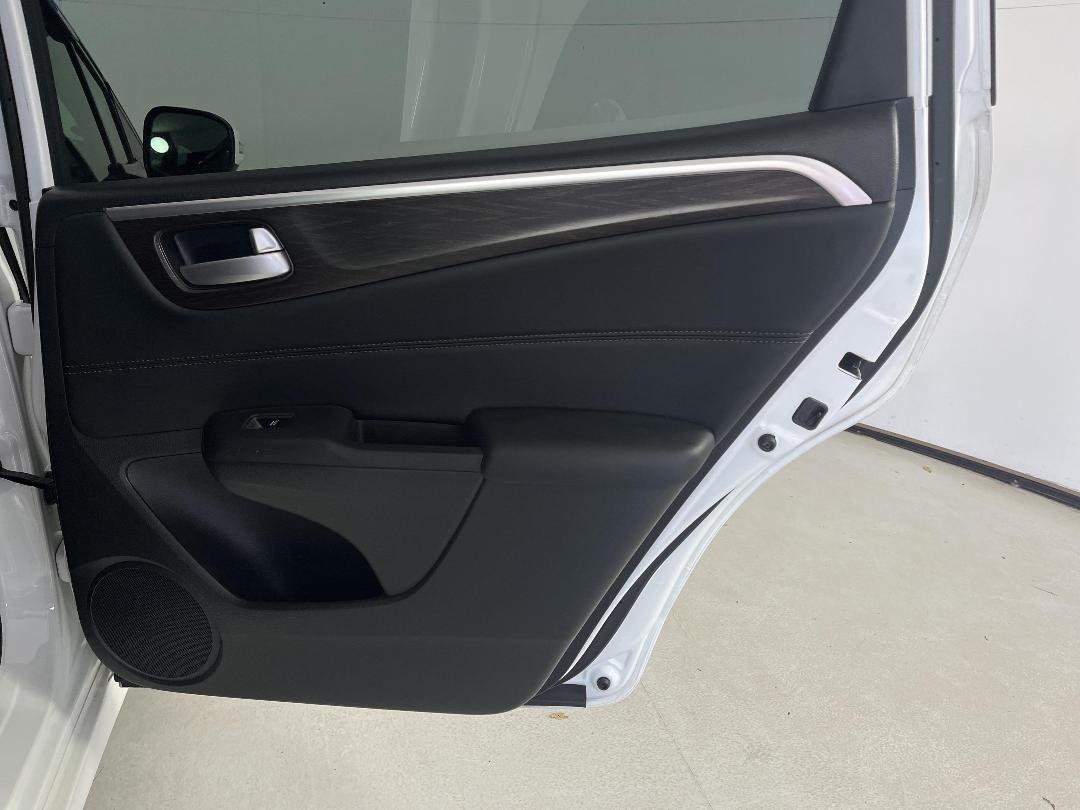 Photo '19' of Honda Jade Photo '19' of Honda Jade