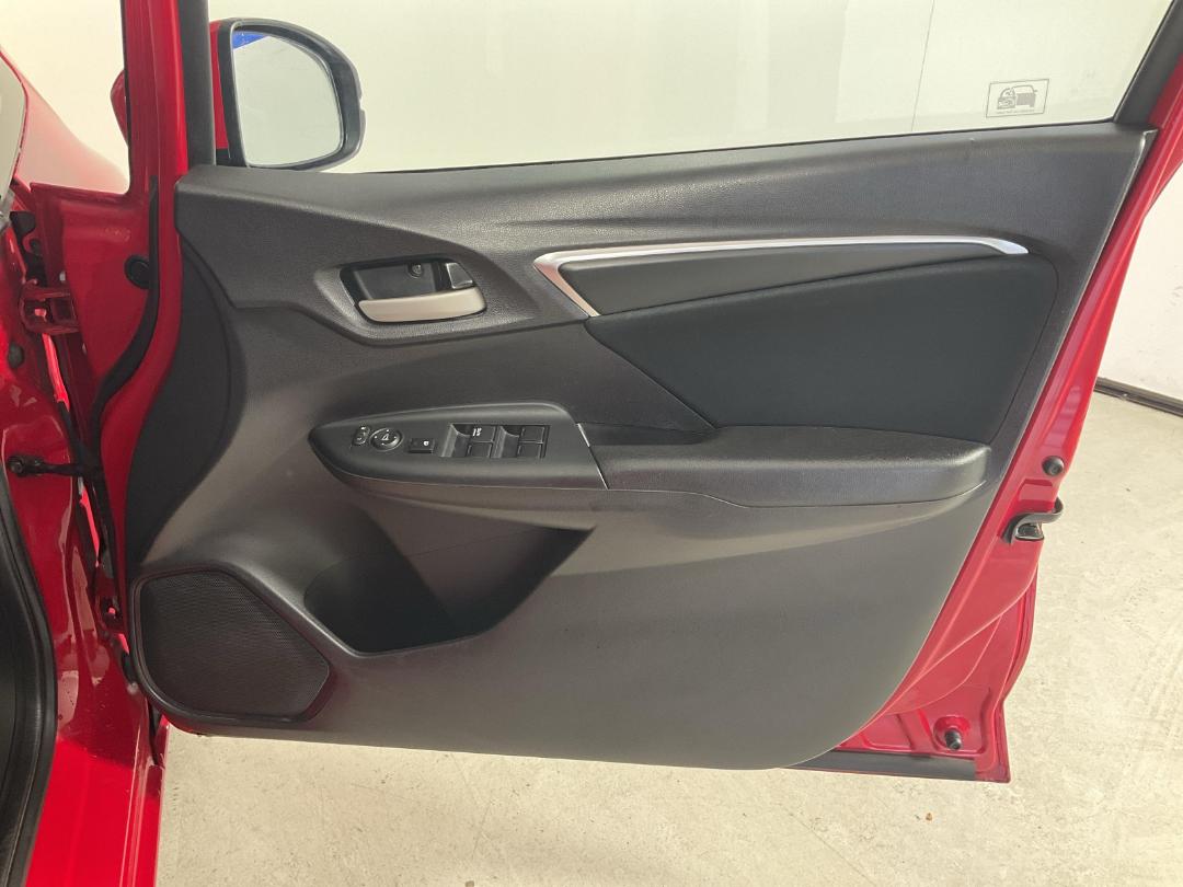 Photo '15' of Honda Jazz Photo '15' of Honda Jazz