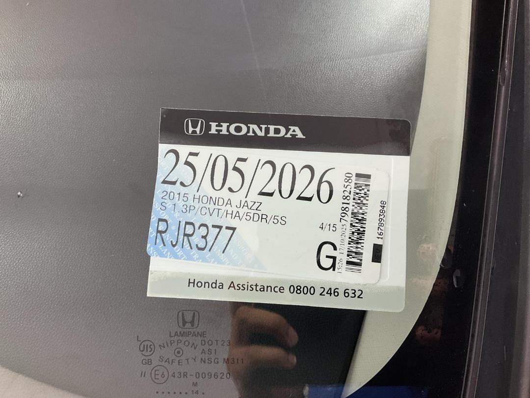 Photo '24' of Honda Jazz Photo '24' of Honda Jazz