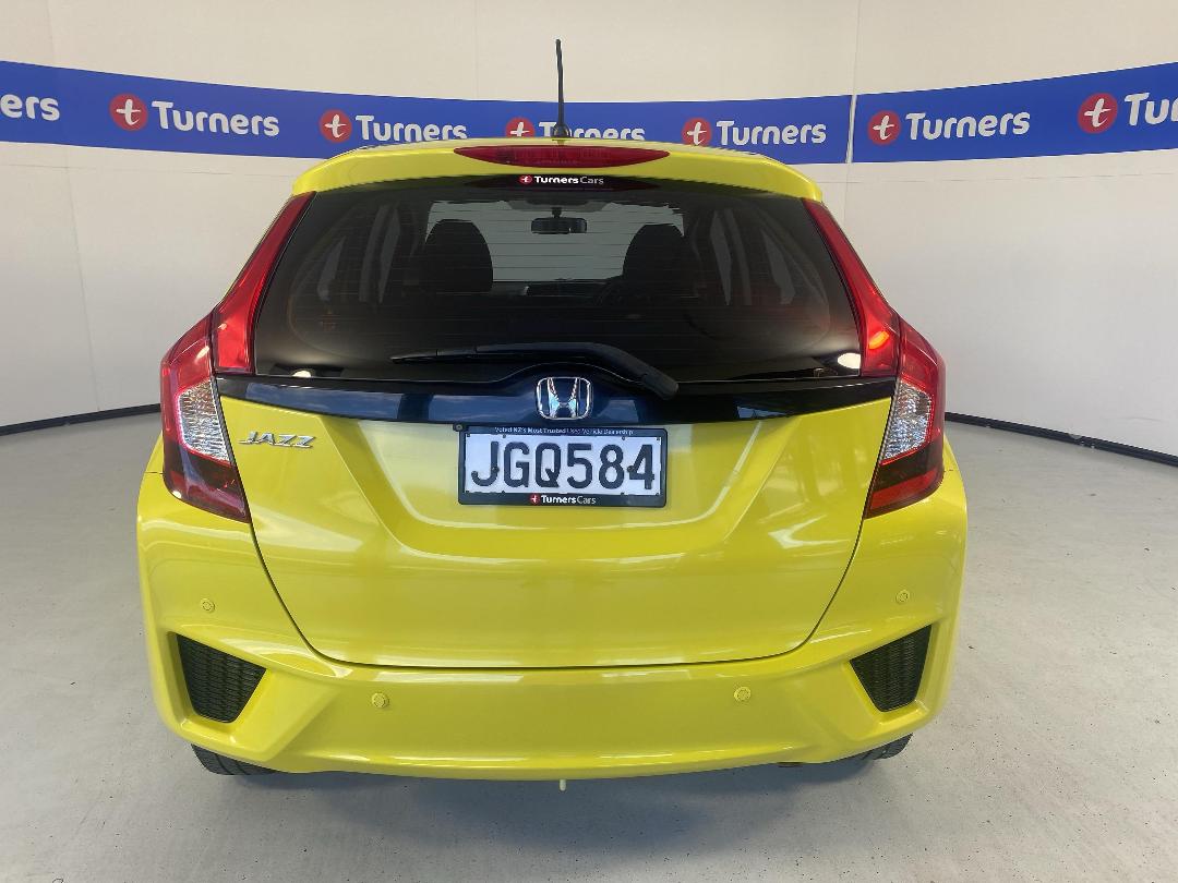 Photo '6' of Honda Jazz