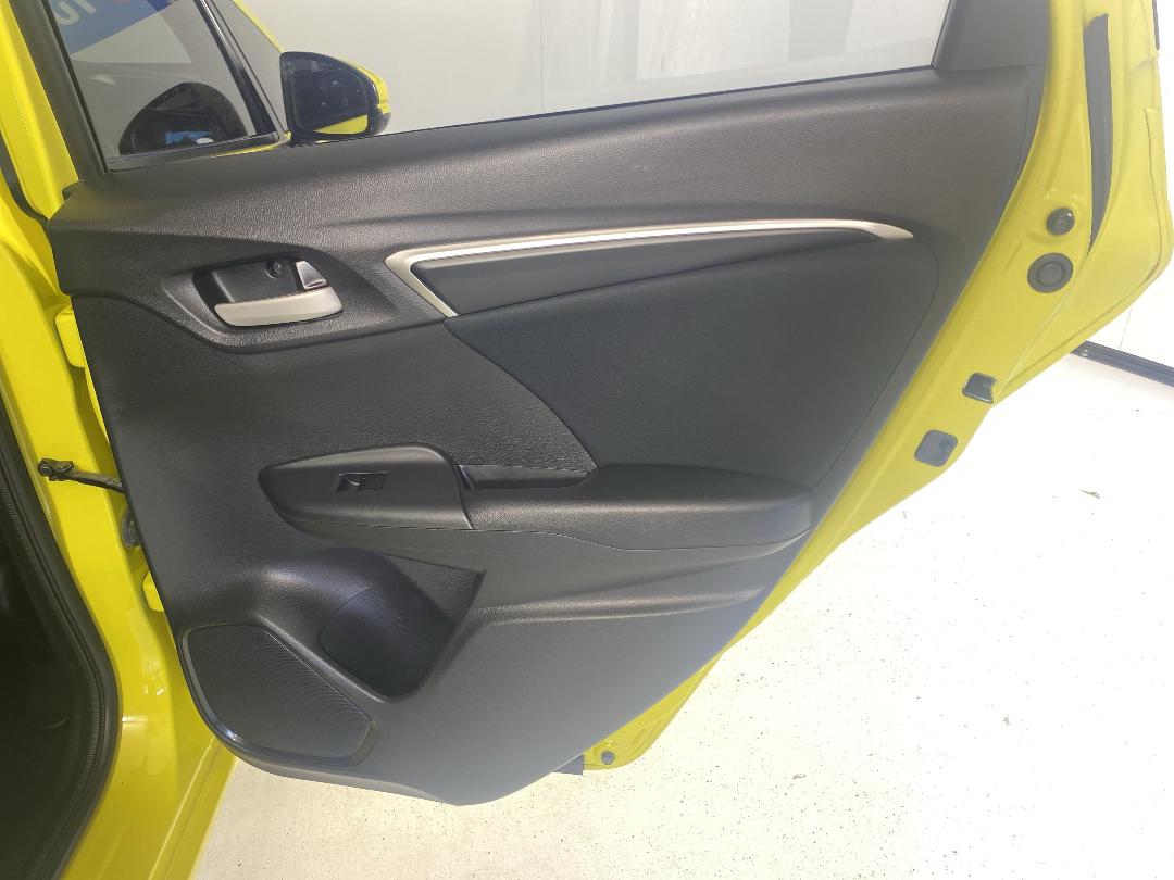 Photo '19' of Honda Jazz