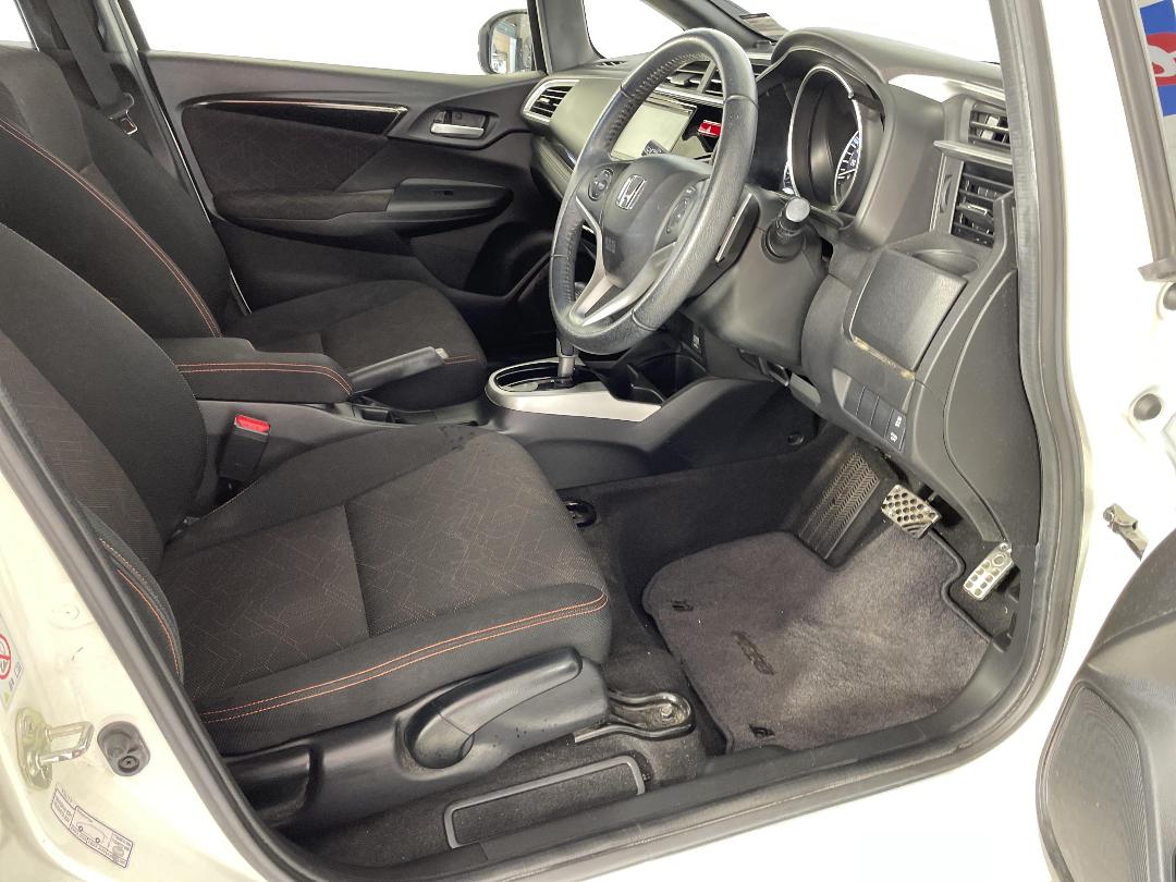 Photo '16' of Honda Jazz