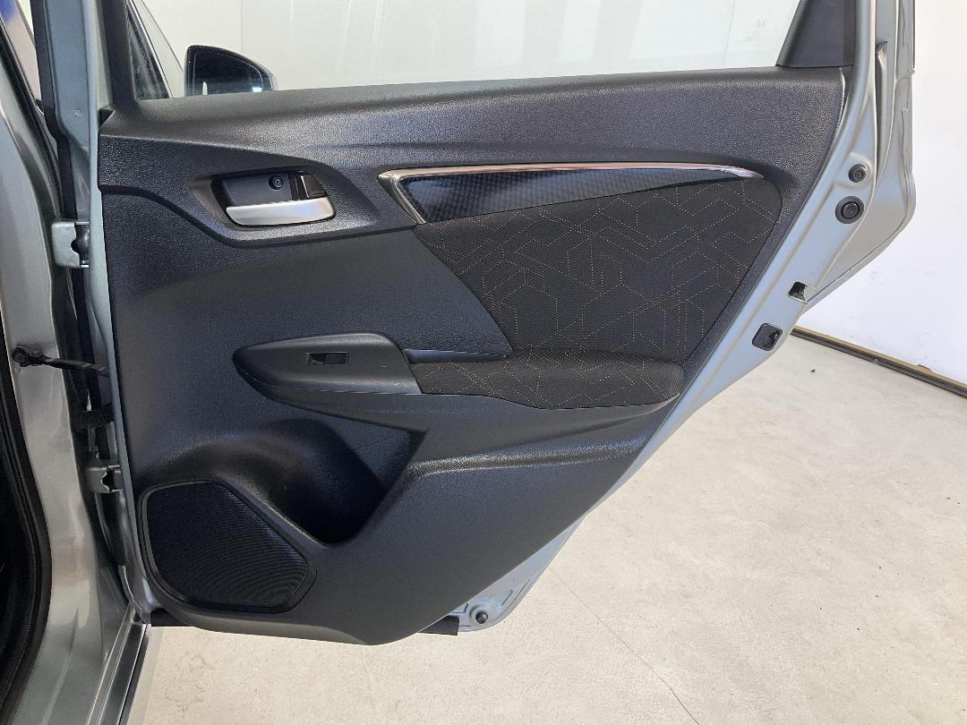 Photo '19' of Honda Jazz