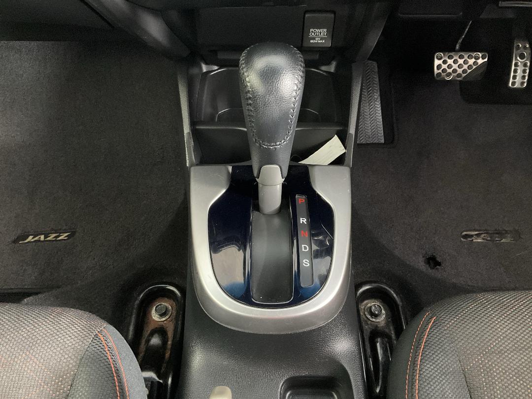 Photo '18' of Honda Jazz