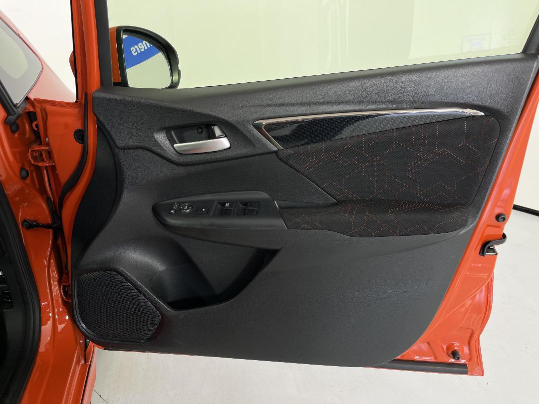 Photo '15' of Honda Jazz