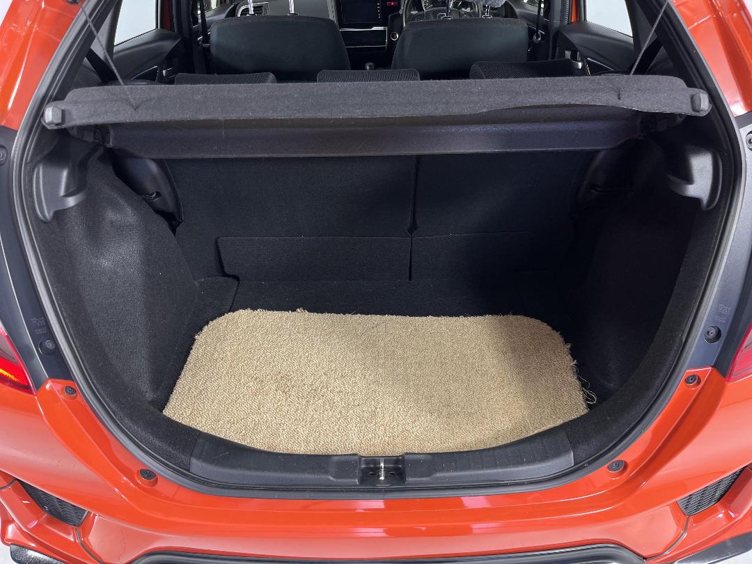 Photo '14' of Honda Jazz