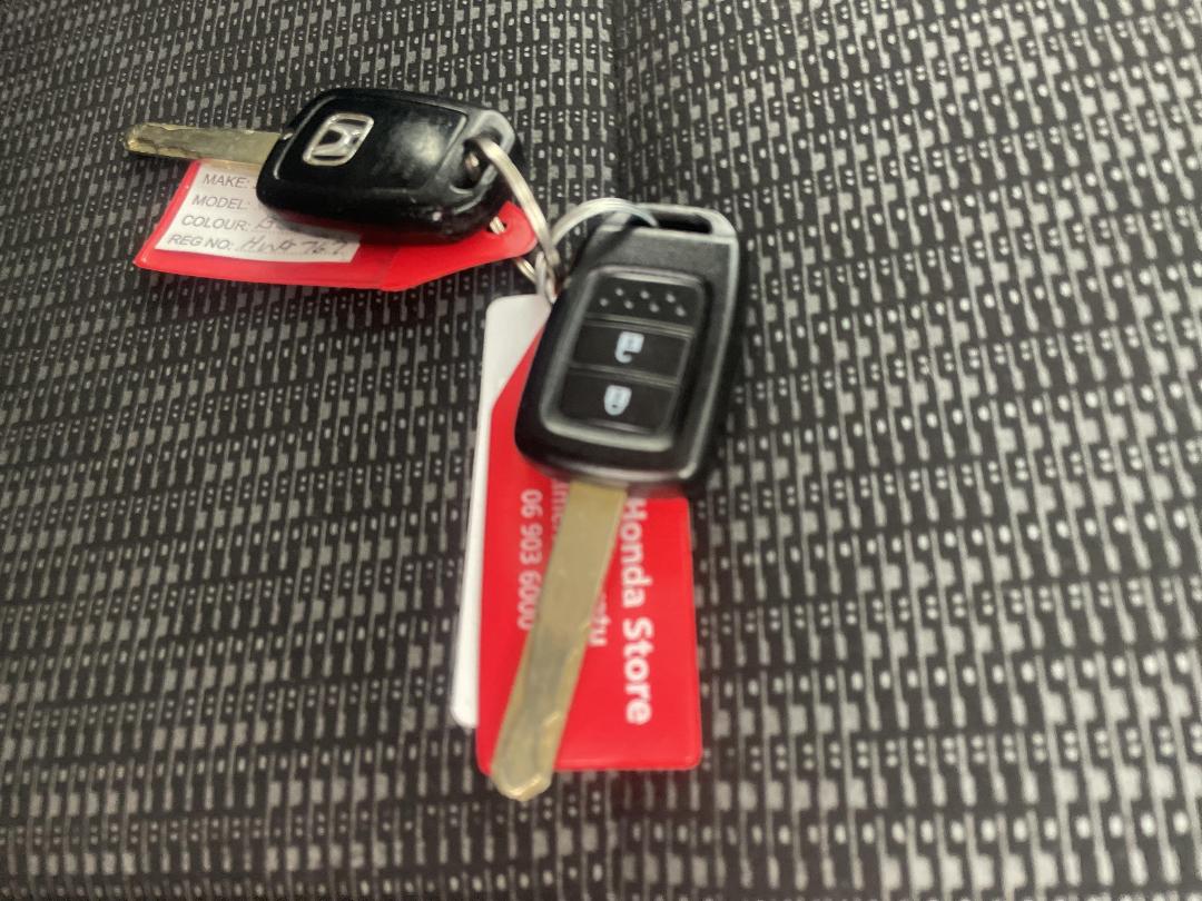 Photo '22' of Honda Jazz Photo '22' of Honda Jazz