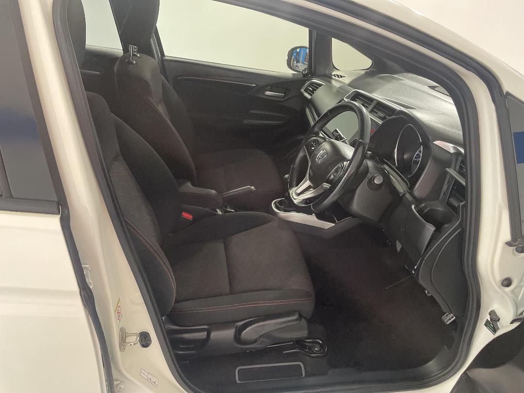 Photo '16' of Honda Jazz Photo '16' of Honda Jazz