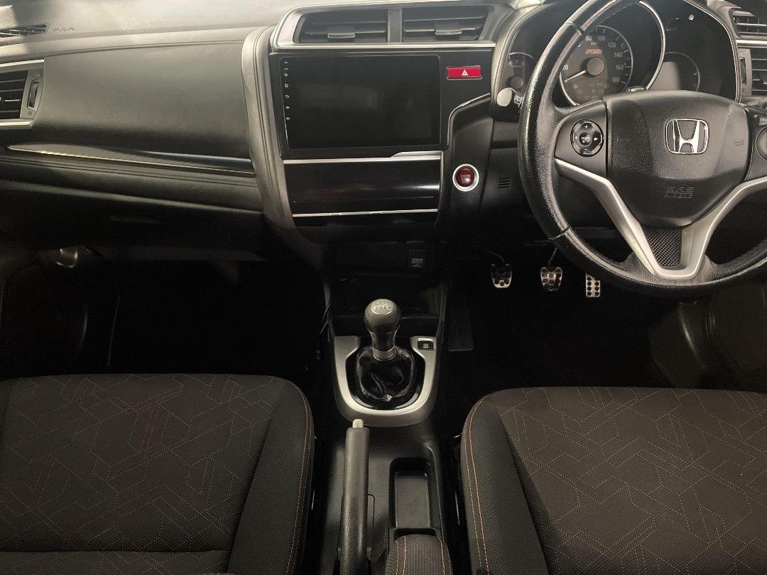 Photo '18' of Honda Jazz Photo '18' of Honda Jazz