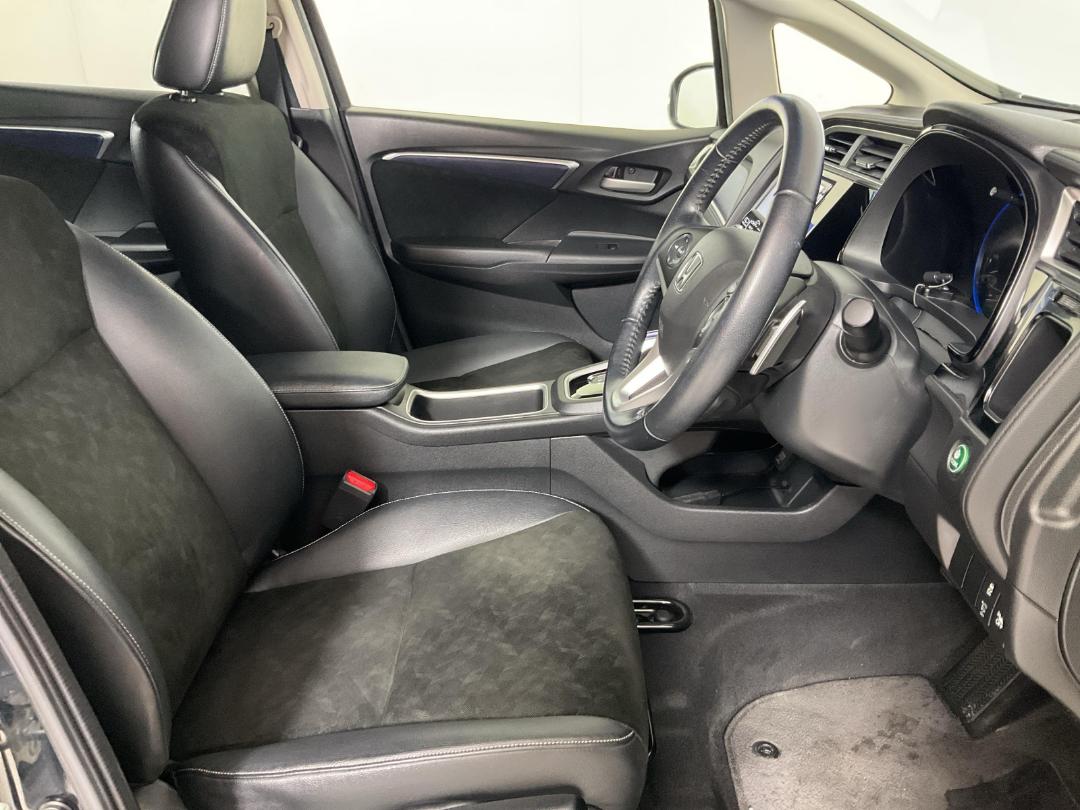 Photo '16' of Honda Shuttle Photo '16' of Honda Shuttle