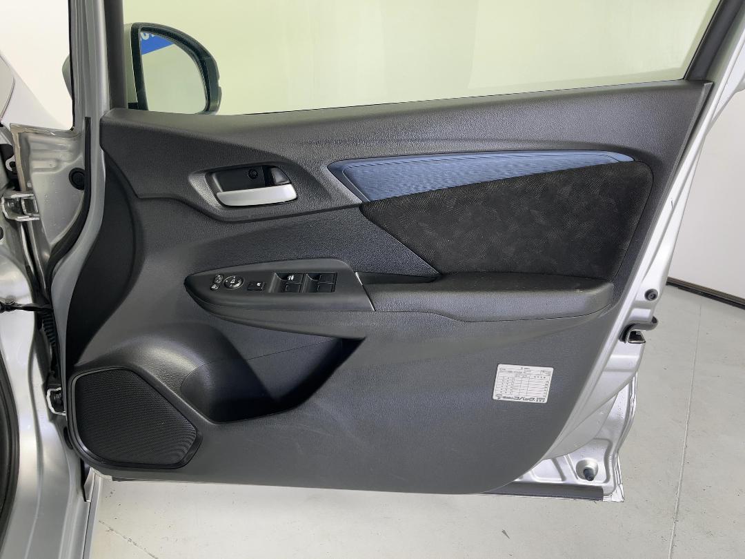 Photo '15' of Honda Shuttle