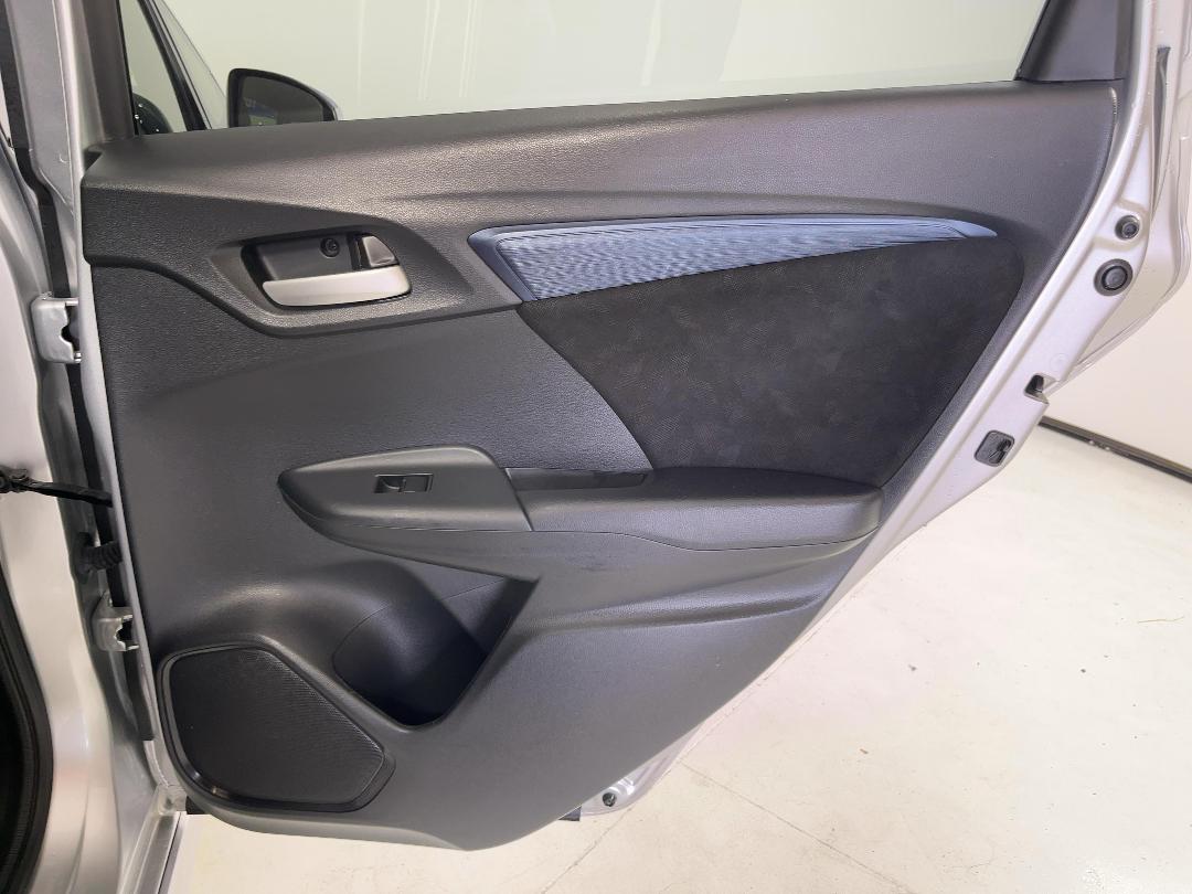 Photo '19' of Honda Shuttle