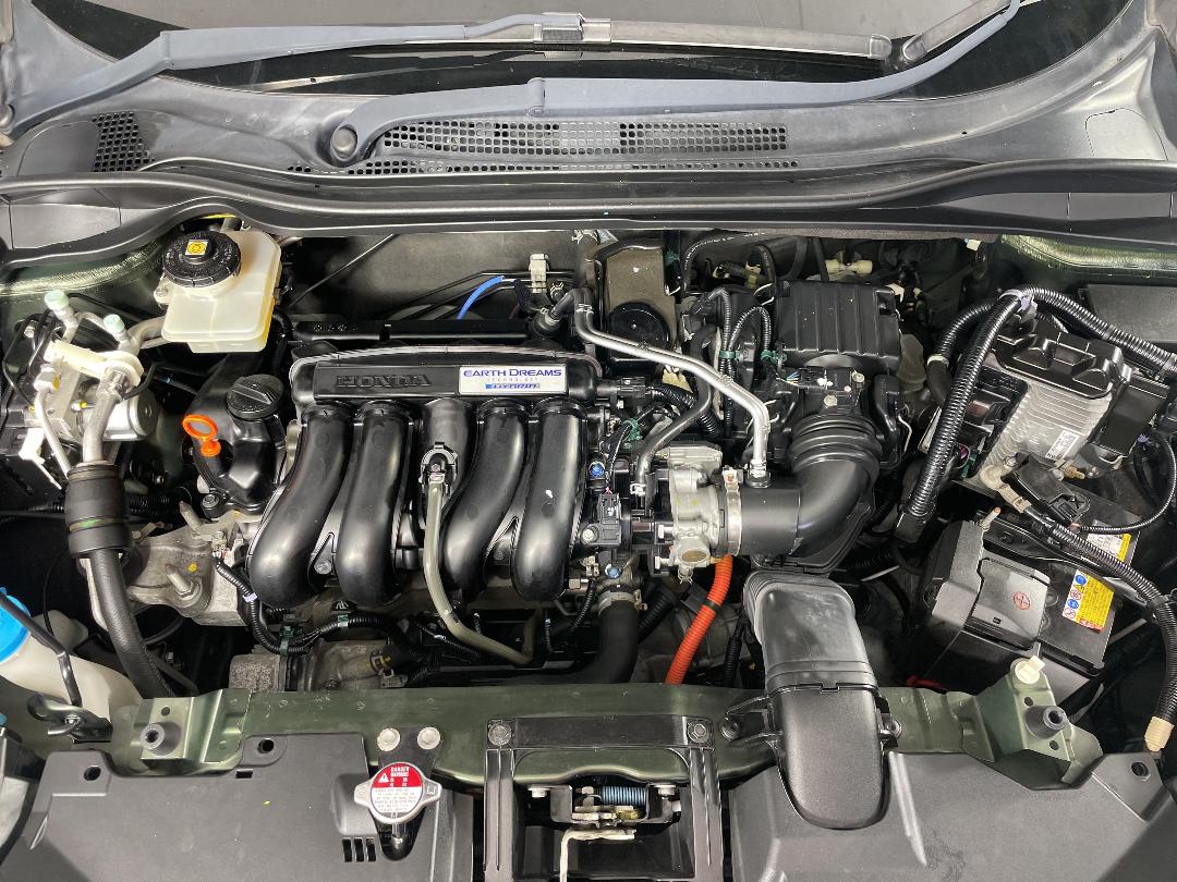 Photo '6' of Honda Vezel Hybrid Photo '6' of Honda Vezel Hybrid