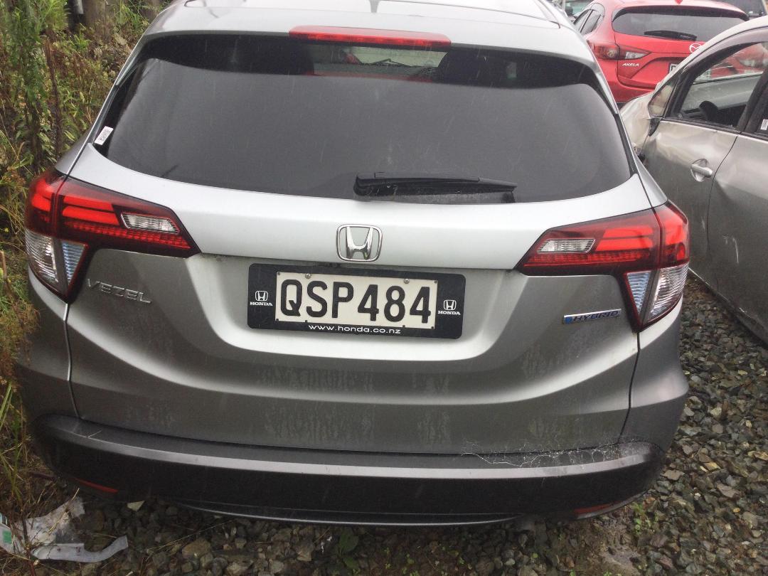 Photo '2' of Honda Vezel Hybrid