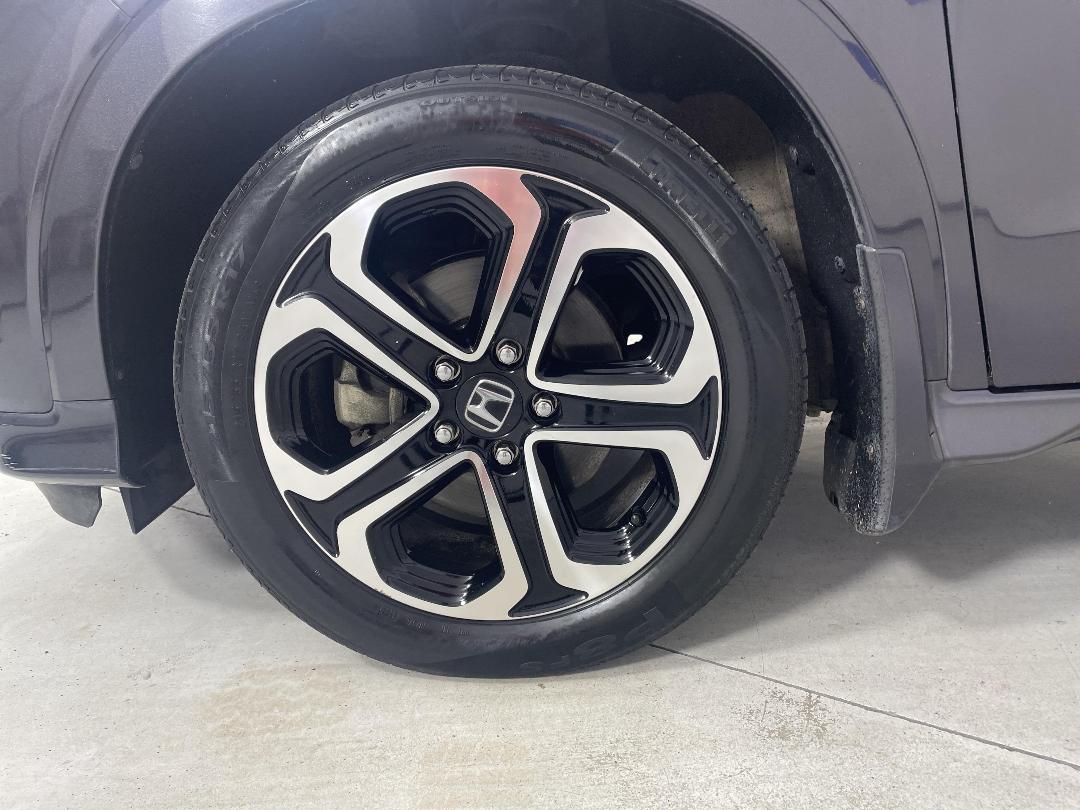 Photo '10' of Honda Vezel