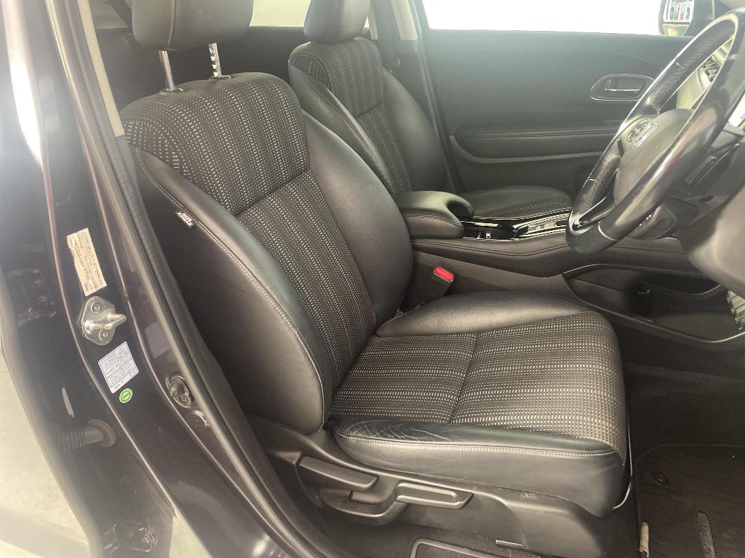 Photo '16' of Honda Vezel