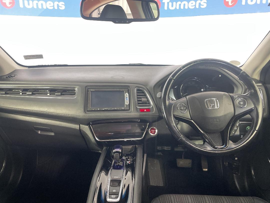 Photo '17' of Honda Vezel