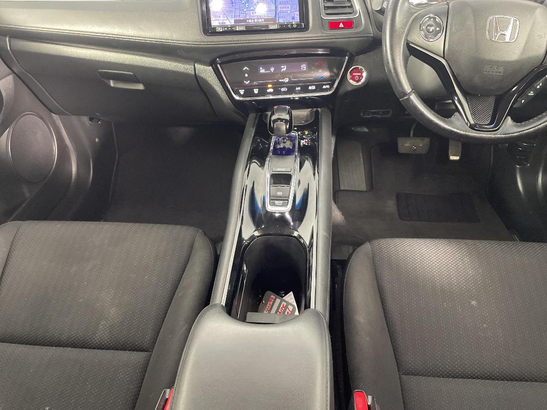 Photo '18' of Honda Vezel