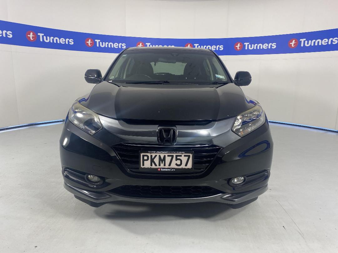 Photo '2' of Honda Vezel Photo '2' of Honda Vezel